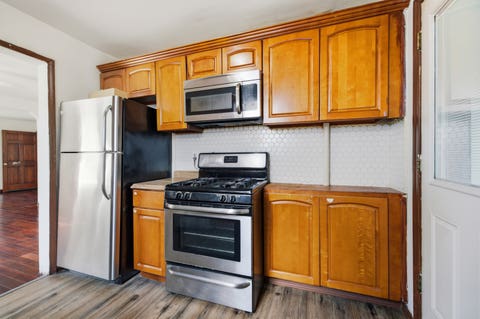 Tiny photo for 1375 WHITCOMB Avenue, Des Plaines, IL 60018 (MLS # 12692360)