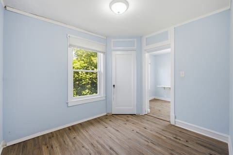 Tiny photo for 1375 WHITCOMB Avenue, Des Plaines, IL 60018 (MLS # 12692360)