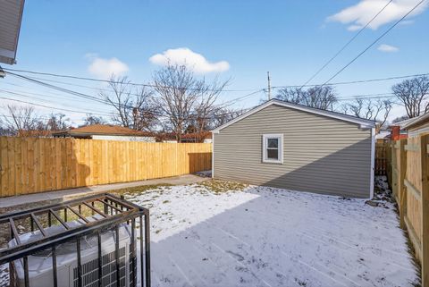 Tiny photo for 11539 S Carpenter Street, Chicago, IL 60643 (MLS # 12559162)