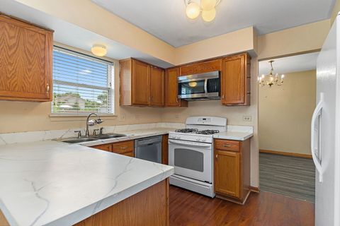 Tiny photo for 1440 Eliot Trail, Elgin, IL 60120 (MLS # 12574389)