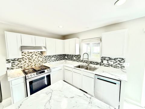 Tiny photo for 284 Berkeley Drive, Bolingbrook, IL 60440 (MLS # 12406572)