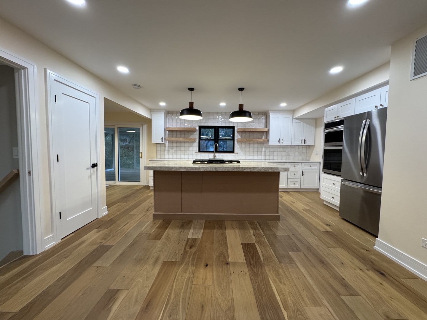 6013 Perry Drive