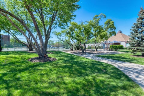 Tiny photo for 1475 Rebecca Drive #418, Hoffman Estates, IL 60169 (MLS # 12743915)