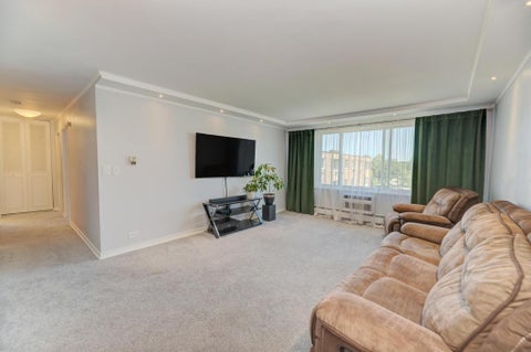 Tiny photo for 1475 Rebecca Drive #418, Hoffman Estates, IL 60169 (MLS # 12743915)
