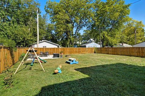 Tiny photo for 319 W Moulton Street, Pontiac, IL 61764 (MLS # 12464983)