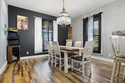 Tiny photo for 319 W Moulton Street, Pontiac, IL 61764 (MLS # 12464983)