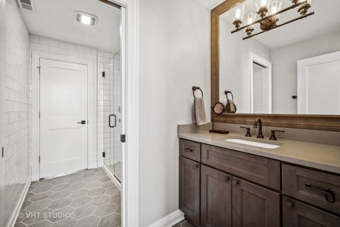 Tiny photo for 5521 Churchill Lane, Libertyville, IL 60048 (MLS # 12539309)