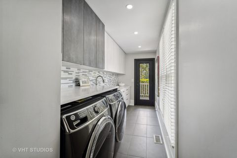 Tiny photo for 5521 Churchill Lane, Libertyville, IL 60048 (MLS # 12539309)