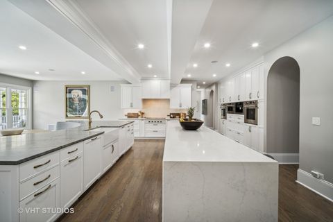 Tiny photo for 5521 Churchill Lane, Libertyville, IL 60048 (MLS # 12539309)