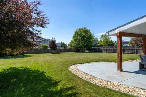 Tiny photo for 5612 Judge Road, Bettendorf, IA 52722 (MLS # 12664890)