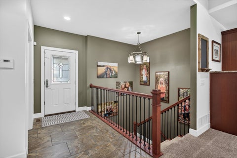 Tiny photo for 5612 Judge Road, Bettendorf, IA 52722 (MLS # 12664890)
