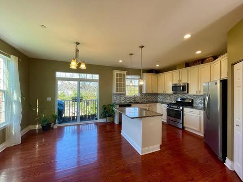 Tiny photo for 2915 Henley Lane, Naperville, IL 60540 (MLS # 12497307)