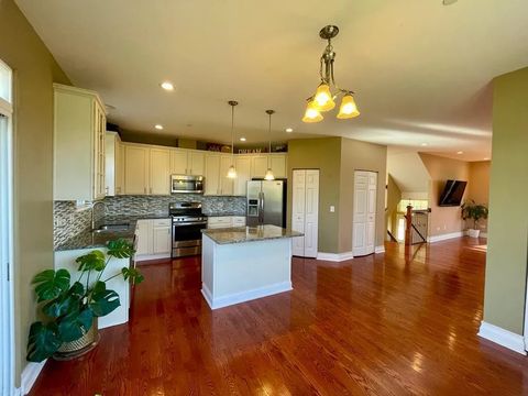 Tiny photo for 2915 Henley Lane, Naperville, IL 60540 (MLS # 12497307)