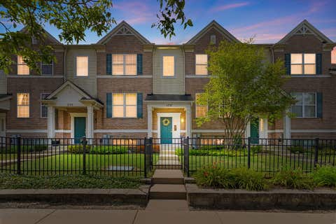 Tiny photo for 1737 Maple Avenue, Hanover Park, IL 60133 (MLS # 12714338)