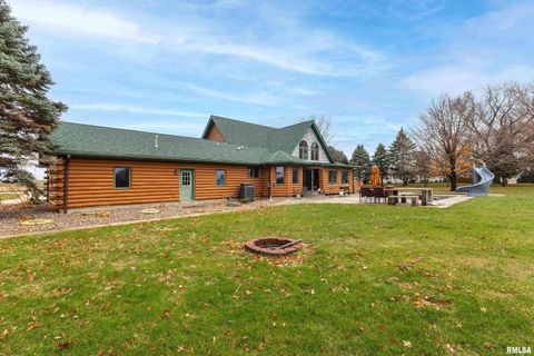 Tiny photo for 20664 N Brady Street, Davenport, IA 52806 (MLS # 12577902)