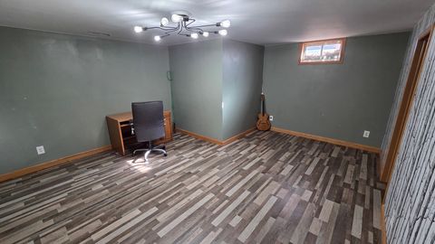 Tiny photo for 20664 N Brady Street, Davenport, IA 52806 (MLS # 12577902)