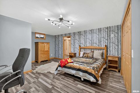 Tiny photo for 20664 N Brady Street, Davenport, IA 52806 (MLS # 12577902)