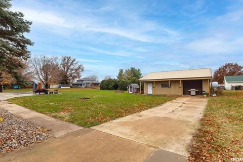 Tiny photo for 20664 N Brady Street, Davenport, IA 52806 (MLS # 12577902)