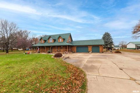 Tiny photo for 20664 N Brady Street, Davenport, IA 52806 (MLS # 12577902)