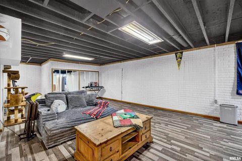 Tiny photo for 20664 N Brady Street, Davenport, IA 52806 (MLS # 12577902)