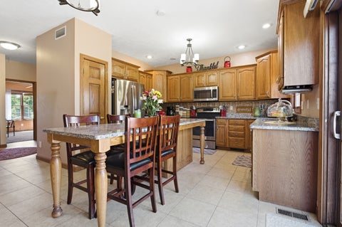 Tiny photo for 2102 Laurel Park Place, Champaign, IL 61822 (MLS # 12648955)