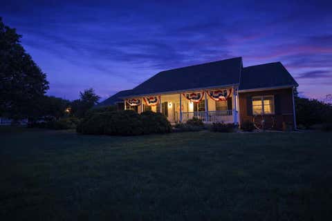 Tiny photo for 2102 Laurel Park Place, Champaign, IL 61822 (MLS # 12648955)