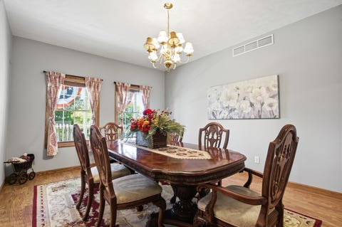 Tiny photo for 2102 Laurel Park Place, Champaign, IL 61822 (MLS # 12648955)