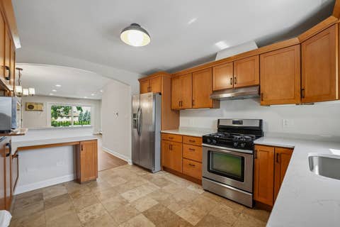 Tiny photo for 928 W Irving Park Road #309, Bensenville, IL 60106 (MLS # 12689161)