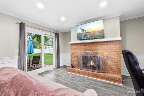 Tiny photo for 2160 W Illinois Avenue, Aurora, IL 60506 (MLS # 12745571)