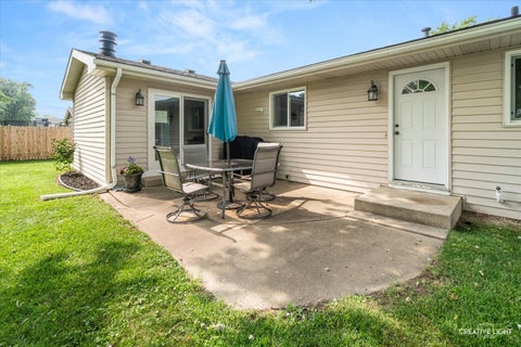 Tiny photo for 2160 W Illinois Avenue, Aurora, IL 60506 (MLS # 12745571)