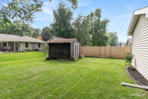 Tiny photo for 2160 W Illinois Avenue, Aurora, IL 60506 (MLS # 12745571)