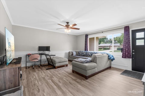 Tiny photo for 2160 W Illinois Avenue, Aurora, IL 60506 (MLS # 12745571)
