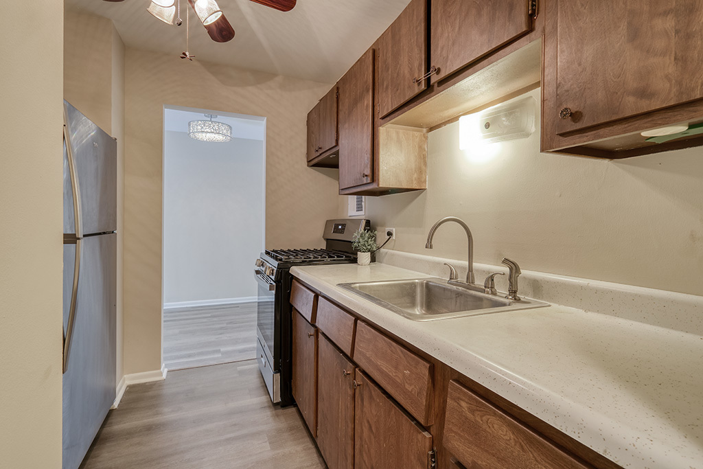 9840 S Pulaski Road 305