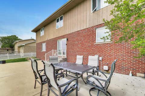Tiny photo for 8407 Brookside Glen Drive, Tinley Park, IL 60487 (MLS # 12724724)