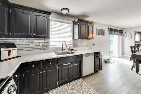 Tiny photo for 8407 Brookside Glen Drive, Tinley Park, IL 60487 (MLS # 12724724)