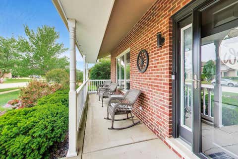 Tiny photo for 8407 Brookside Glen Drive, Tinley Park, IL 60487 (MLS # 12724724)