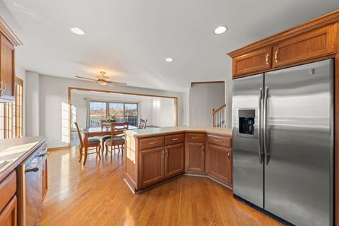 Tiny photo for 12198 Oxford Court, Lemont, IL 60439 (MLS # 12535382)