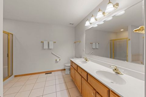 Tiny photo for 12198 Oxford Court, Lemont, IL 60439 (MLS # 12535382)