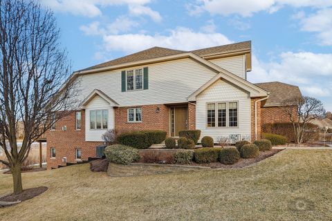 Tiny photo for 12198 Oxford Court, Lemont, IL 60439 (MLS # 12535382)