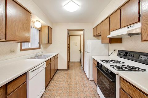 Tiny photo for 1316 Barclay Lane, Deerfield, IL 60015 (MLS # 12522378)