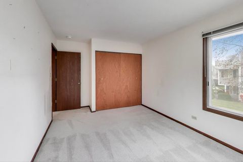 Tiny photo for 1316 Barclay Lane, Deerfield, IL 60015 (MLS # 12522378)