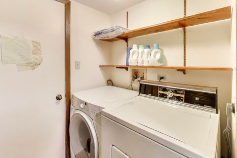 Tiny photo for 1316 Barclay Lane, Deerfield, IL 60015 (MLS # 12522378)