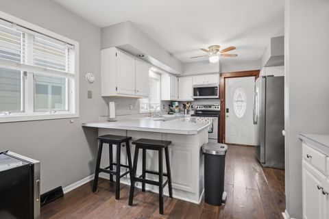 Tiny photo for 714 23rd Avenue, East Moline, IL 61244 (MLS # 12637341)