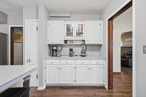 Tiny photo for 714 23rd Avenue, East Moline, IL 61244 (MLS # 12637341)