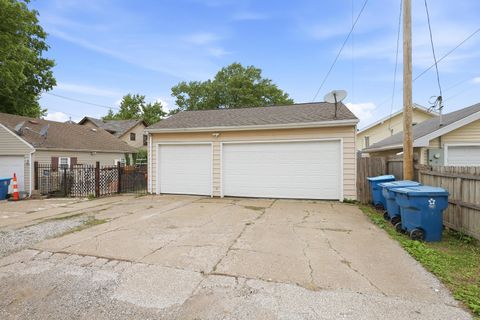 Tiny photo for 714 23rd Avenue, East Moline, IL 61244 (MLS # 12637341)