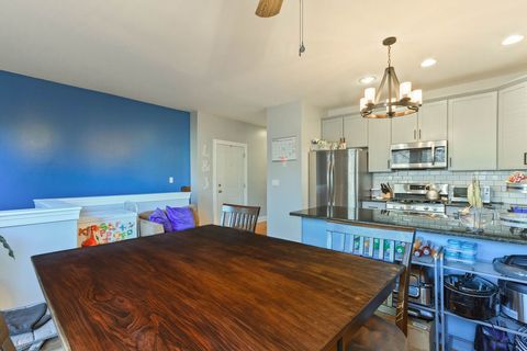 Tiny photo for 6600 S KENWOOD Avenue #1, Chicago, IL 60637 (MLS # 12628762)