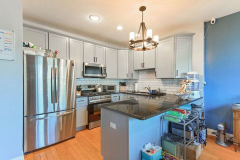Tiny photo for 6600 S KENWOOD Avenue #1, Chicago, IL 60637 (MLS # 12628762)