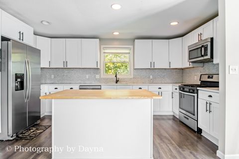 Tiny photo for 296 N Jackson Avenue, Bradley, IL 60915 (MLS # 12471354)