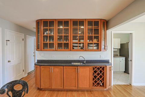 Tiny photo for 3935 Russett Lane, Northbrook, IL 60062 (MLS # 12578861)