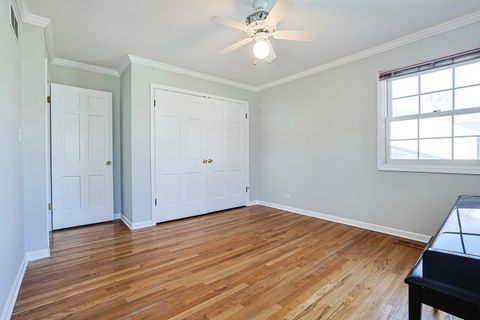 Tiny photo for 3935 Russett Lane, Northbrook, IL 60062 (MLS # 12578861)